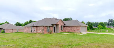 Exterior - 508 Fairway Ave, Byram, MS 39272 photo 2 of 5