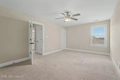 Bedroom - 2945 Fossil Hill Dr, Hernando, MS 38632 photo 3 of 4