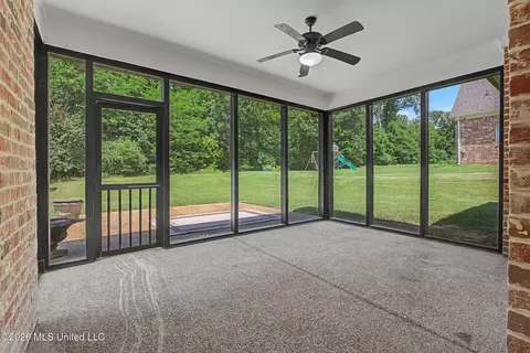 Exterior - 2945 Fossil Hill Dr, Hernando, MS 38632 photo 5 of 11