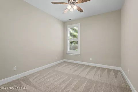 Bedroom - 2945 Fossil Hill Dr, Hernando, MS 38632 photo 2 of 4