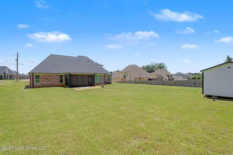 Exterior - 2945 Fossil Hill Dr, Hernando, MS 38632 photo 11 of 11