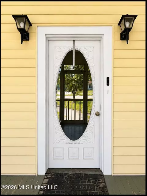 Exterior - 393 George Payne Cossar Blvd, Charleston, MS 38921 photo 4 of 6