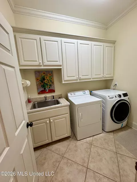 Other - 3920 Roxbury Rd, Jackson, MS 39211 photo 5 of 6