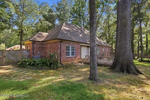 Exterior - 117 Trace Rdg, Clinton, MS 39056 photo 6 of 10