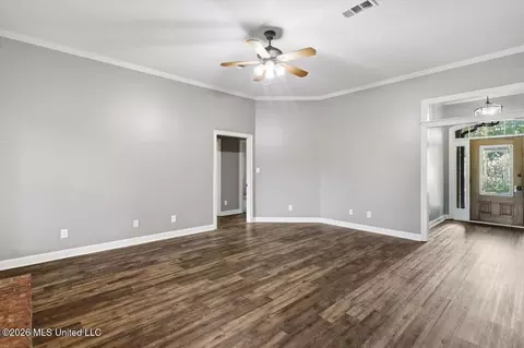 Living - 117 Trace Rdg, Clinton, MS 39056 photo 4 of 5