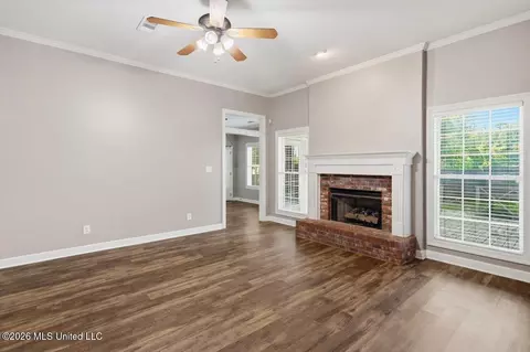 Living - 117 Trace Rdg, Clinton, MS 39056 photo 3 of 5