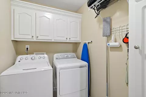 Other - 326 Fairview Dr, Brandon, MS 39047 photo 7 of 8