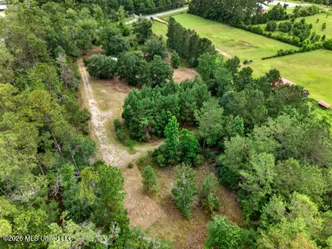 126 Ceasar Rd # A, Picayune, MS 39466 photo 3