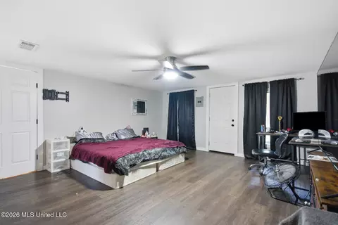 Bedroom - 1230 Weeks Rd, Lucedale, MS 39452 photo 3 of 3