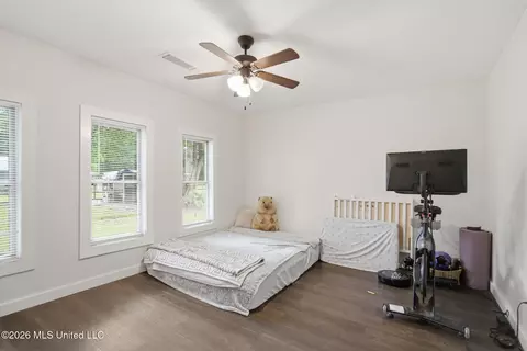 Bedroom - 1230 Weeks Rd, Lucedale, MS 39452 photo 1 of 3