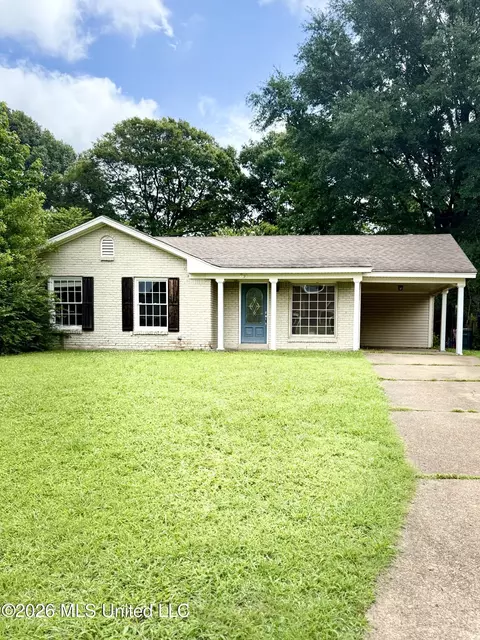 8434 Cedarbrush Dr, Southaven, MS 38671