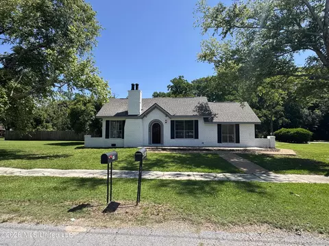 406 Brookhaven St, Monticello, MS 39654