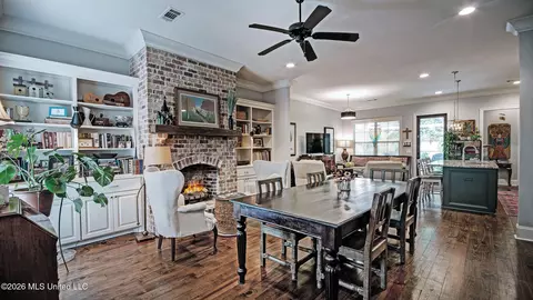 Dining - 46 Charleston Cir, Brandon, MS 39047 photo 3 of 4
