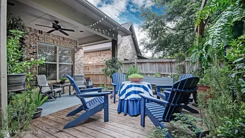 Exterior - 46 Charleston Cir, Brandon, MS 39047 photo 7 of 9