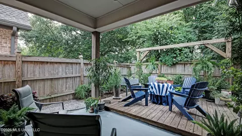 Exterior - 46 Charleston Cir, Brandon, MS 39047 photo 2 of 9