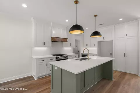 Kitchen - 21 Redmont Dr, Sumrall, MS 39482 photo 1 of 5