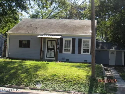 445 E Ridgeway St, Jackson, MS 39206 photo 2