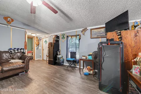 190 Burnis Havard Rd # E, Perkinston, MS 39573 photo 5
