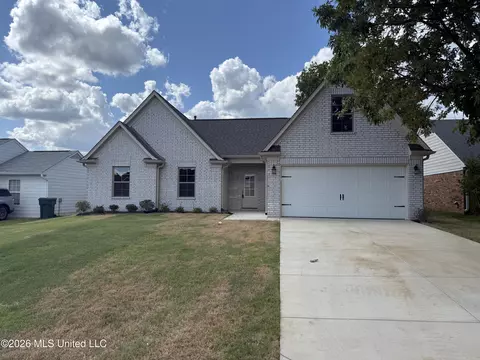 7857 Mary Payton Dr, Southaven, MS 38671