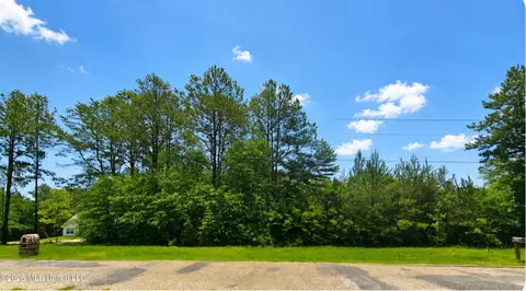 27400 E Lake Cypress Dr, Perkinston, MS 39573