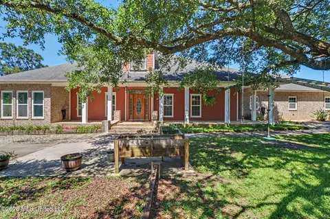 14390 Vidalia Rd, Pass Christian, MS 39571