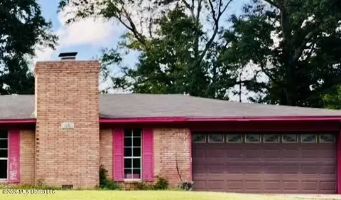 105 Strothers Dr, Vicksburg, MS 39180
