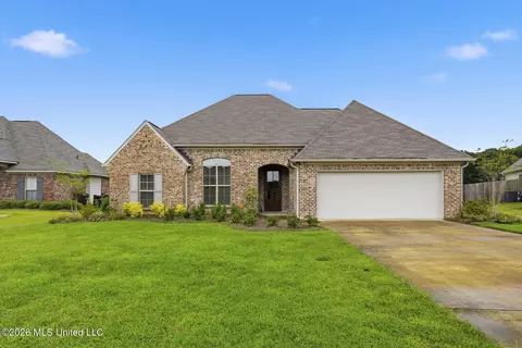 Exterior - 174 Falls Xing, Madison, MS 39110 photo 2 of 3