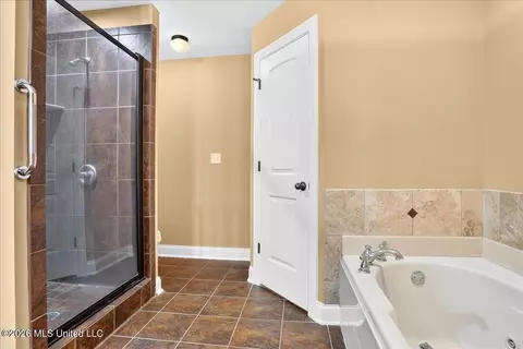 Other - 859 W Fairway Pointe Cv, Hernando, MS 38632 photo 9 of 13