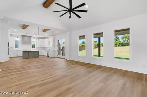 Living - 115 Genoa Dr, Madison, MS 39110 photo 1 of 5