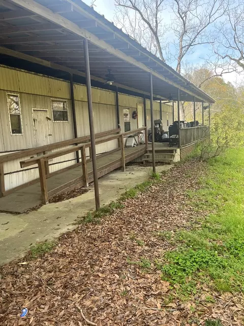 1433 Sam Mcneil Ln, Gloster, MS 39638