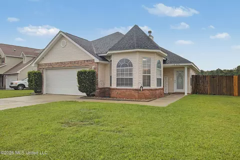 18336 Tarabrooke Dr, Gulfport, MS 39503
