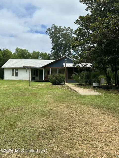 1308 Barlow Dr, Utica, MS 39175