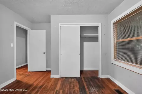 Bedroom - 3110 Peterson Dr, Jackson, MS 39212 photo 2 of 2