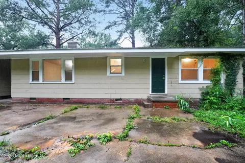 3110 Peterson Dr, Jackson, MS 39212