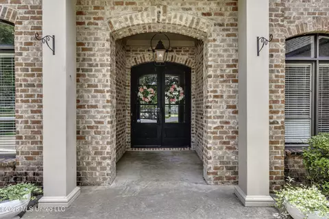 113 Grandview Cir, Brandon, MS 39047