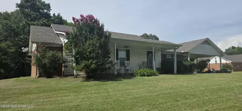 180 Stonewall Rd, Byhalia, MS 38611