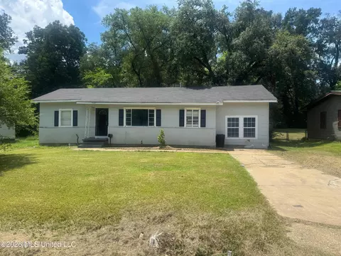 Exterior - 4167 Del Rosa Dr, Jackson, MS 39206 photo 2 of 2