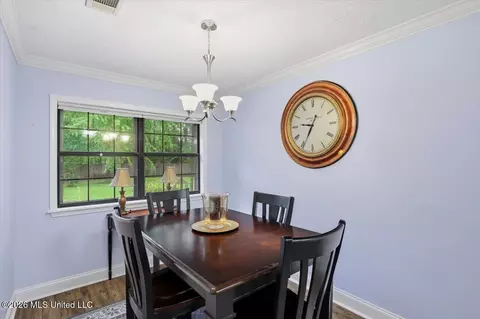 Dining - 232 White, Florence, MS 39073 photo 1 of 4