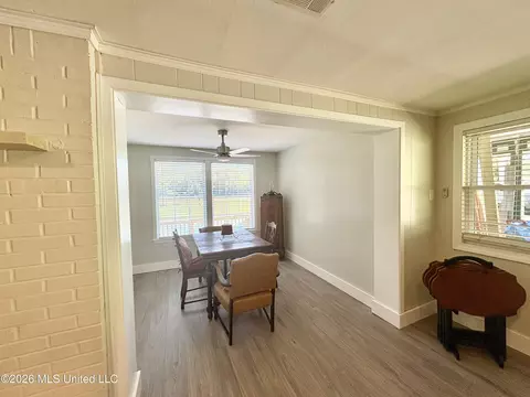 Dining - 10863 Ben Vorlichs Head, Hernando, MS 38632 photo 1 of 2