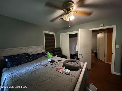 Bedroom - 720 Colonial Cir, Jackson, MS 39211 photo 2 of 2