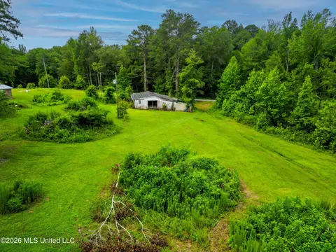 Exterior - 2350 S Co Road 114, Magee, MS 39111 photo 10 of 13