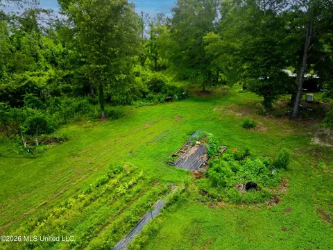 Exterior - 2350 S Co Road 114, Magee, MS 39111 photo 8 of 13