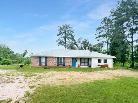 2350 S Co Road 114, Magee, MS 39111