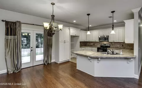 Kitchen - 164 Britton Cir, Flowood, MS 39232 photo 1 of 9