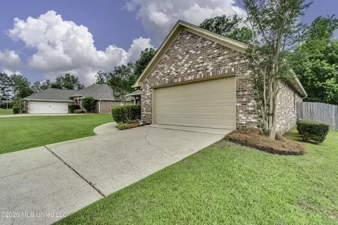 Exterior - 164 Britton Cir, Flowood, MS 39232 photo 5 of 7