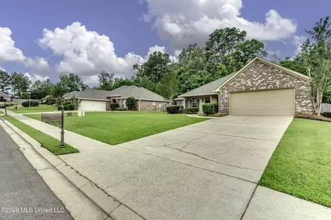 Exterior - 164 Britton Cir, Flowood, MS 39232 photo 4 of 7