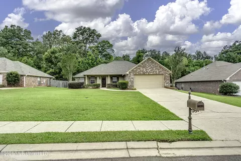 Exterior - 164 Britton Cir, Flowood, MS 39232 photo 2 of 7