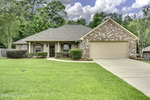 Exterior - 164 Britton Cir, Flowood, MS 39232 photo 3 of 7