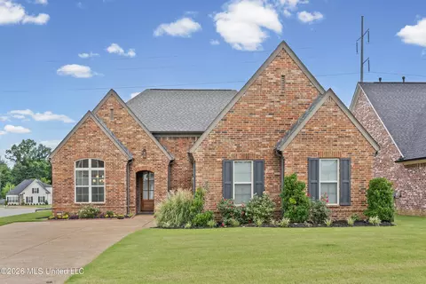 3452 Kreunen St, Nesbit, MS 38651