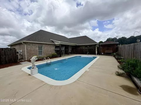 Exterior - 187 Sandra Parker Dr, Lucedale, MS 39452 photo 4 of 35